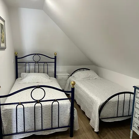 Apartament Valpacos